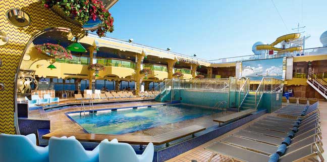 COSTA SERENA - Piscina Central en el Lido Sole CRUCEROS COSTA SERENA VERANO PRIMAVERA OTOÑO COSTA CRUCEROS